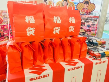 本日より初売りやってます！！